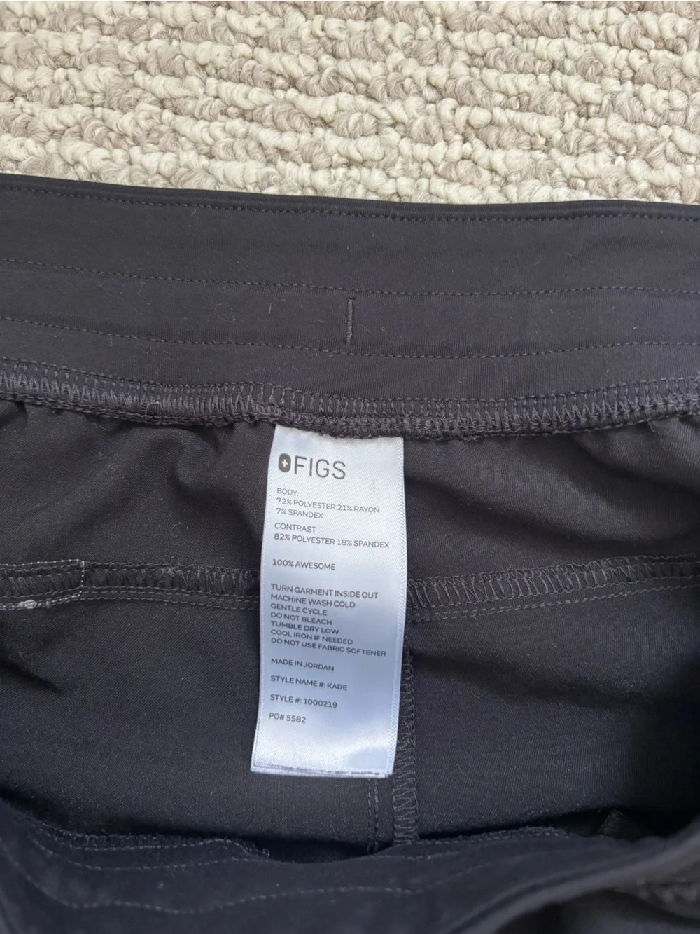 FIGS Men's Black Scrub Pants with Contrast Drawstring
